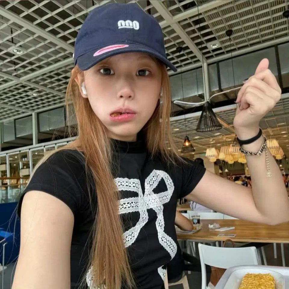 瓜田喜事 海报