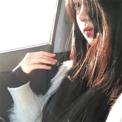 曼迪 海报