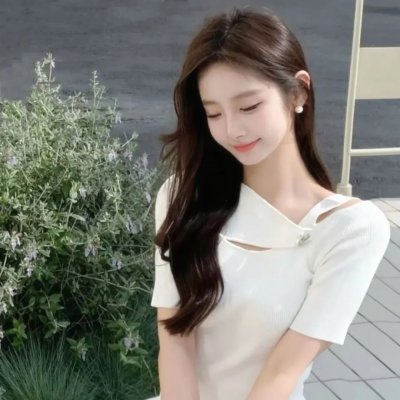 希尔达与山怪王 海报